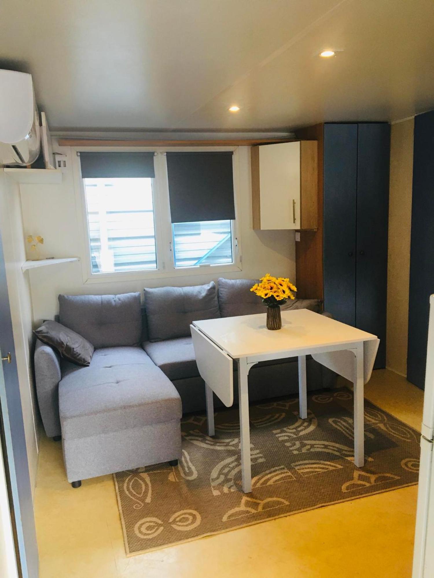 Mobil-Home Avec Grand Jardin Sérignan Dış mekan fotoğraf